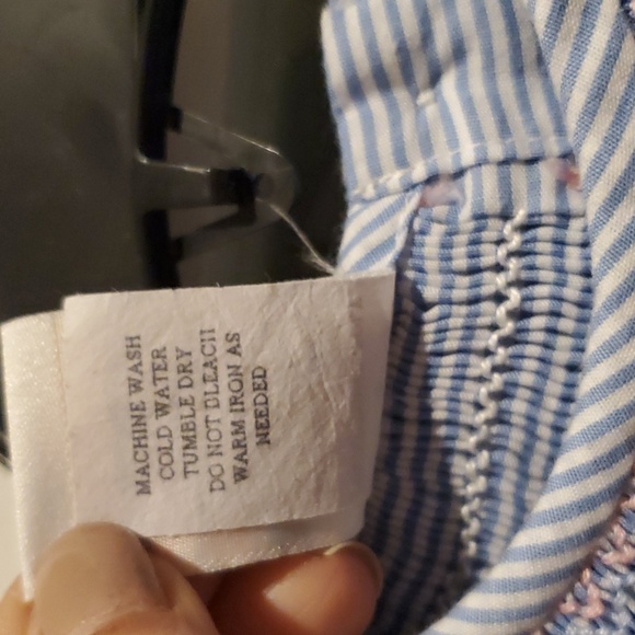 Smocked Giraffe Dress Embroidered - Picture 7 of 12